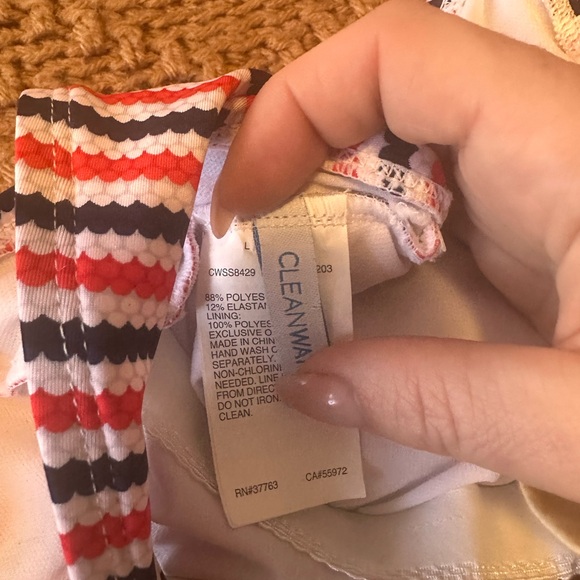 Clearwater one piece bikini women’s size large stripes, red white blue - Picture 5 of 6